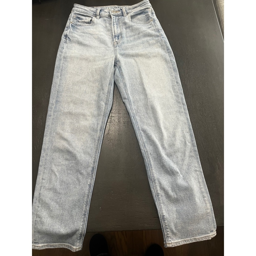 American Eagle Outfitters‎ Women's Size 2 Mom Jeans Light Wash Stretch Jeans - Picture 4 of 9